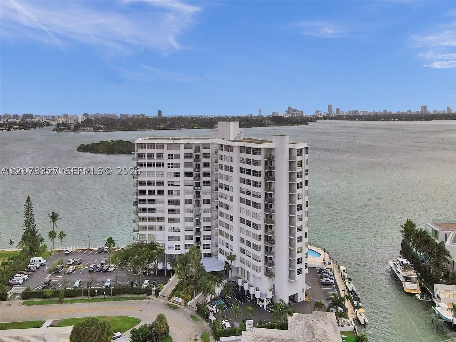 11930 N Bayshore Dr 1407 — photo