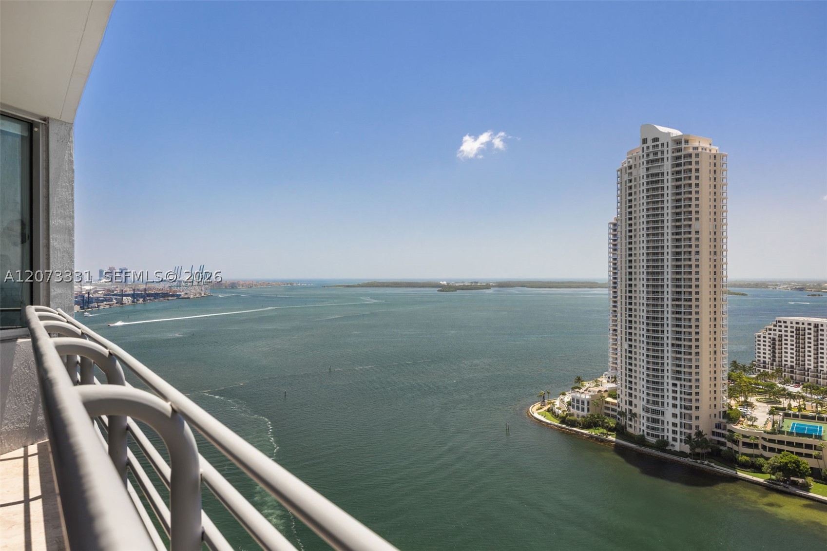 335 S Biscayne Blvd 2805 — photo