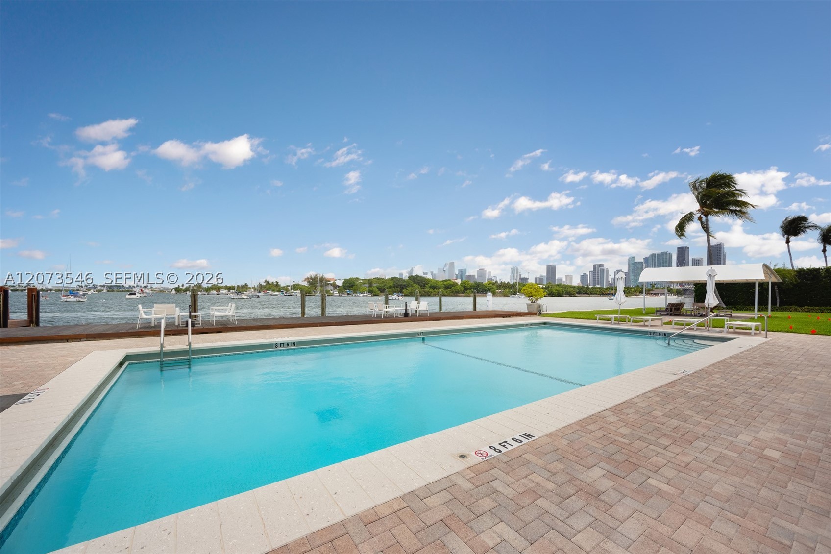 1110 Venetian Way 2B — photo