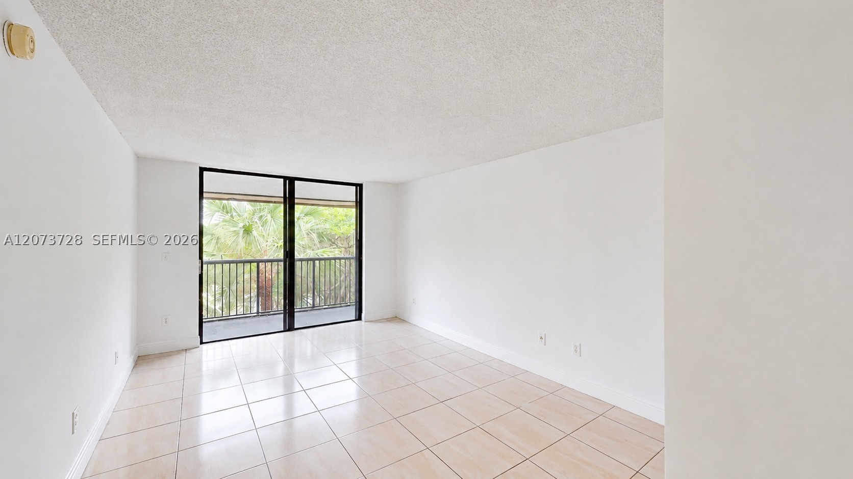 14201 N Kendall Dr 401D — photo