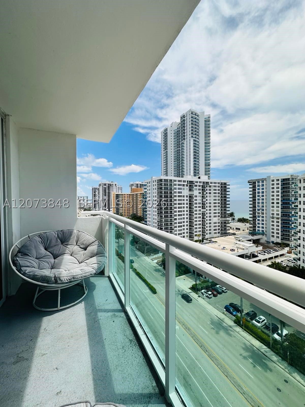 3000 S Ocean Dr 1218 — photo