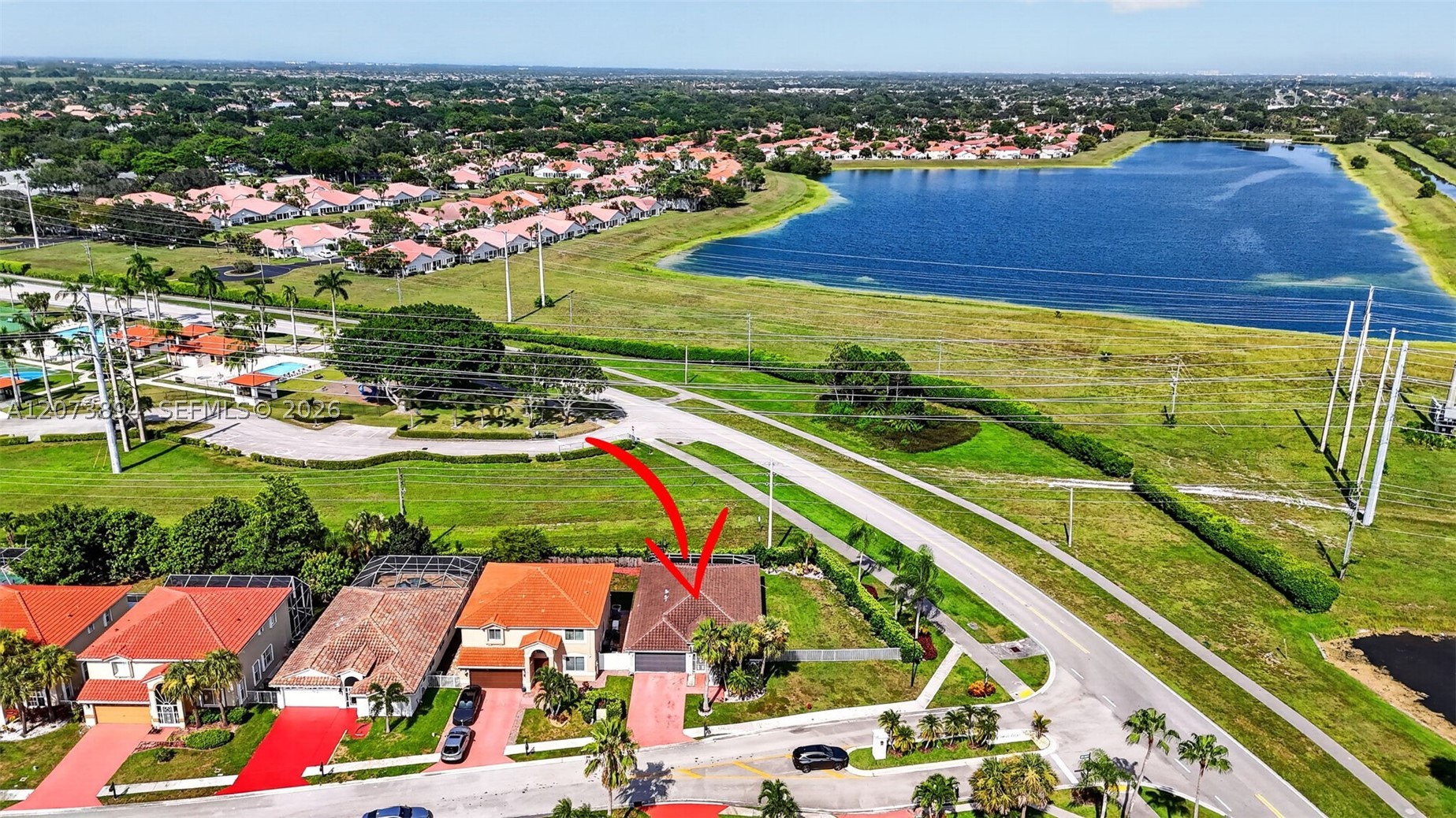 18360 Coral Isles Dr — photo