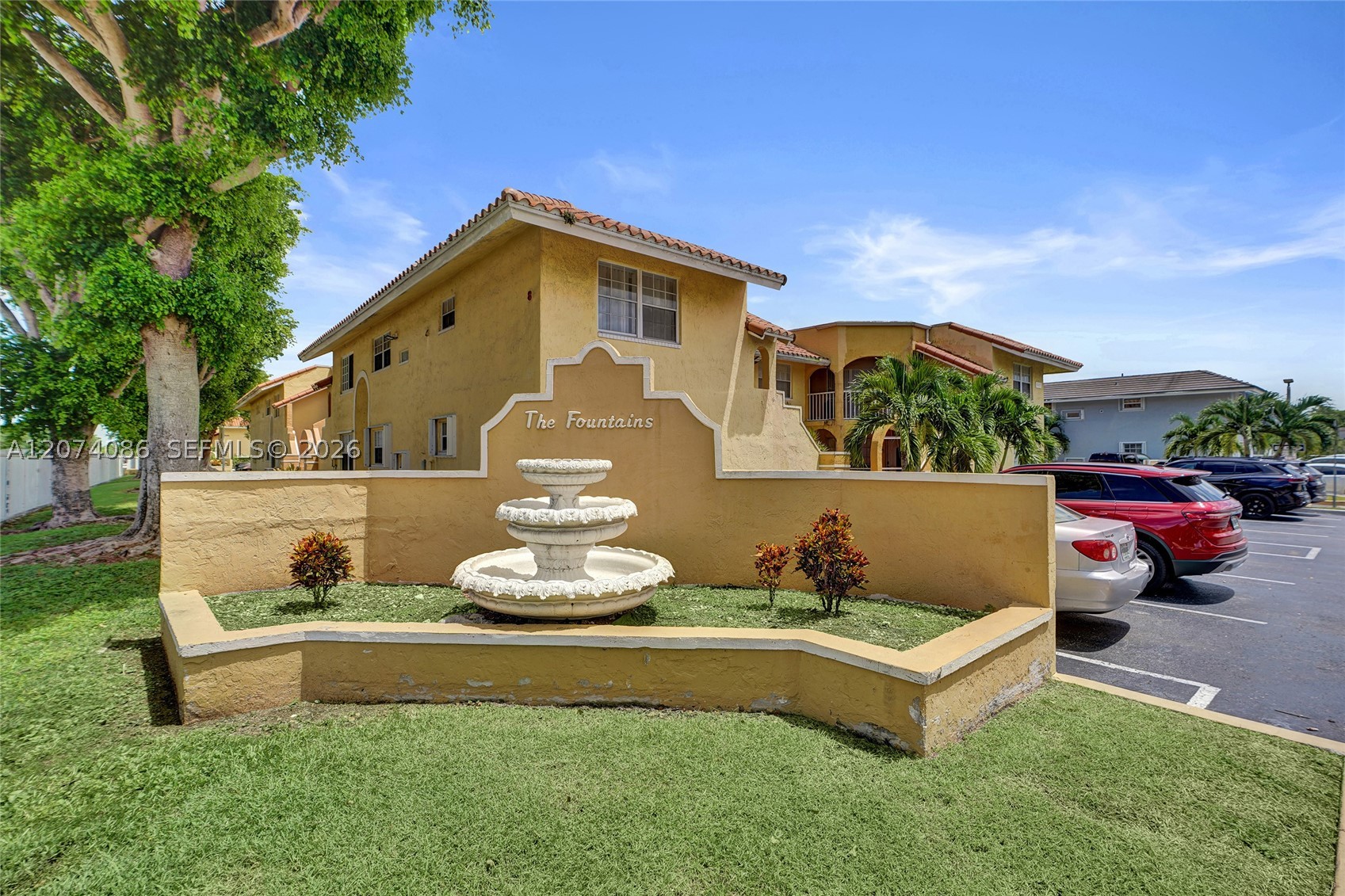 15645 SW 74th Cir Dr 6-5 — photo