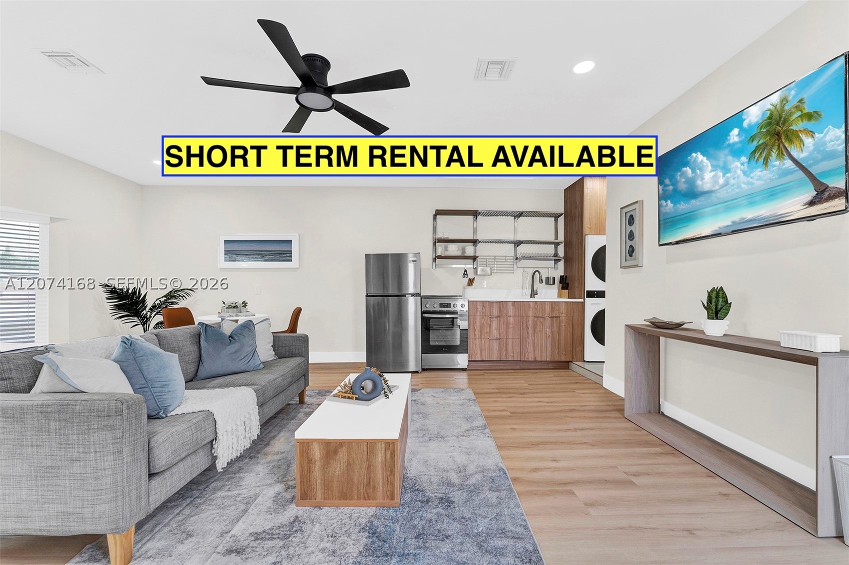 10430 Sunset Strip Short Term — photo