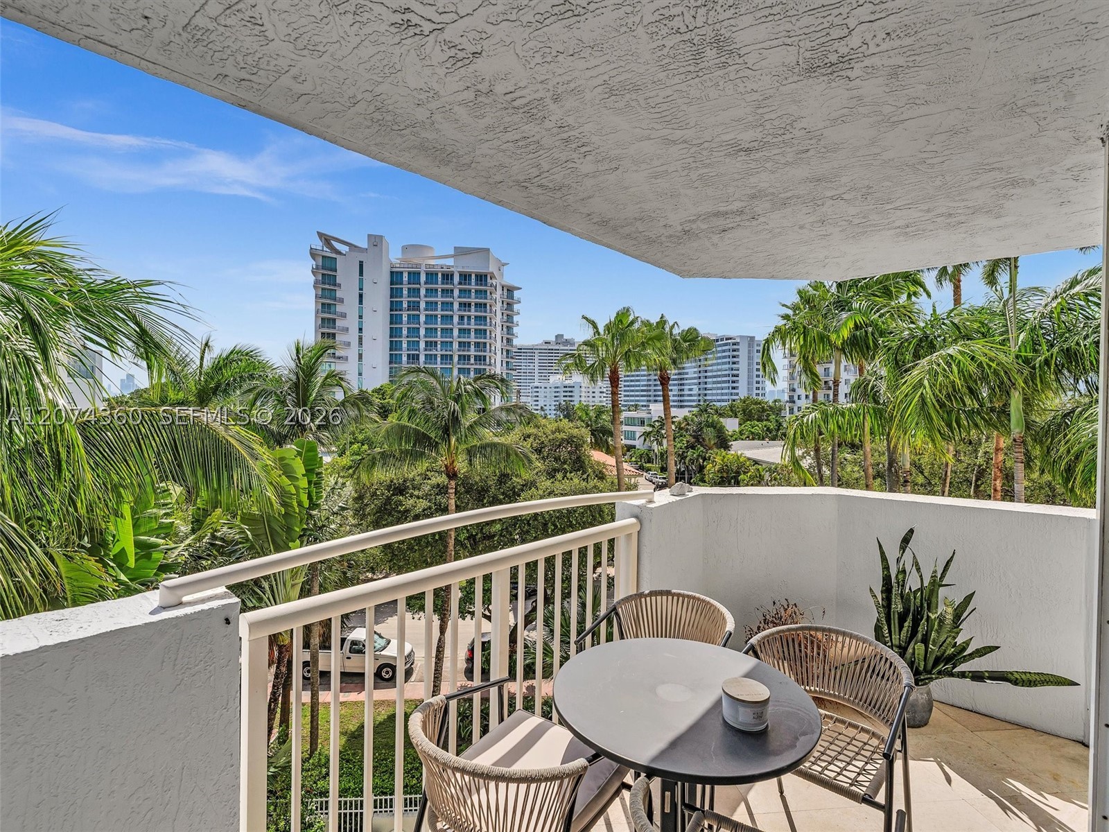 1621 Bay Rd 408 — photo