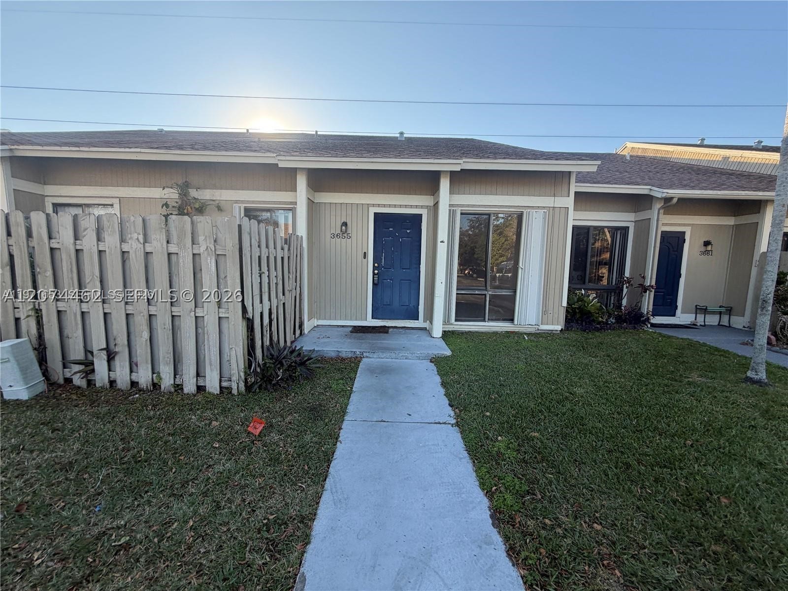 3655 NW 111th Ter 3655 — photo