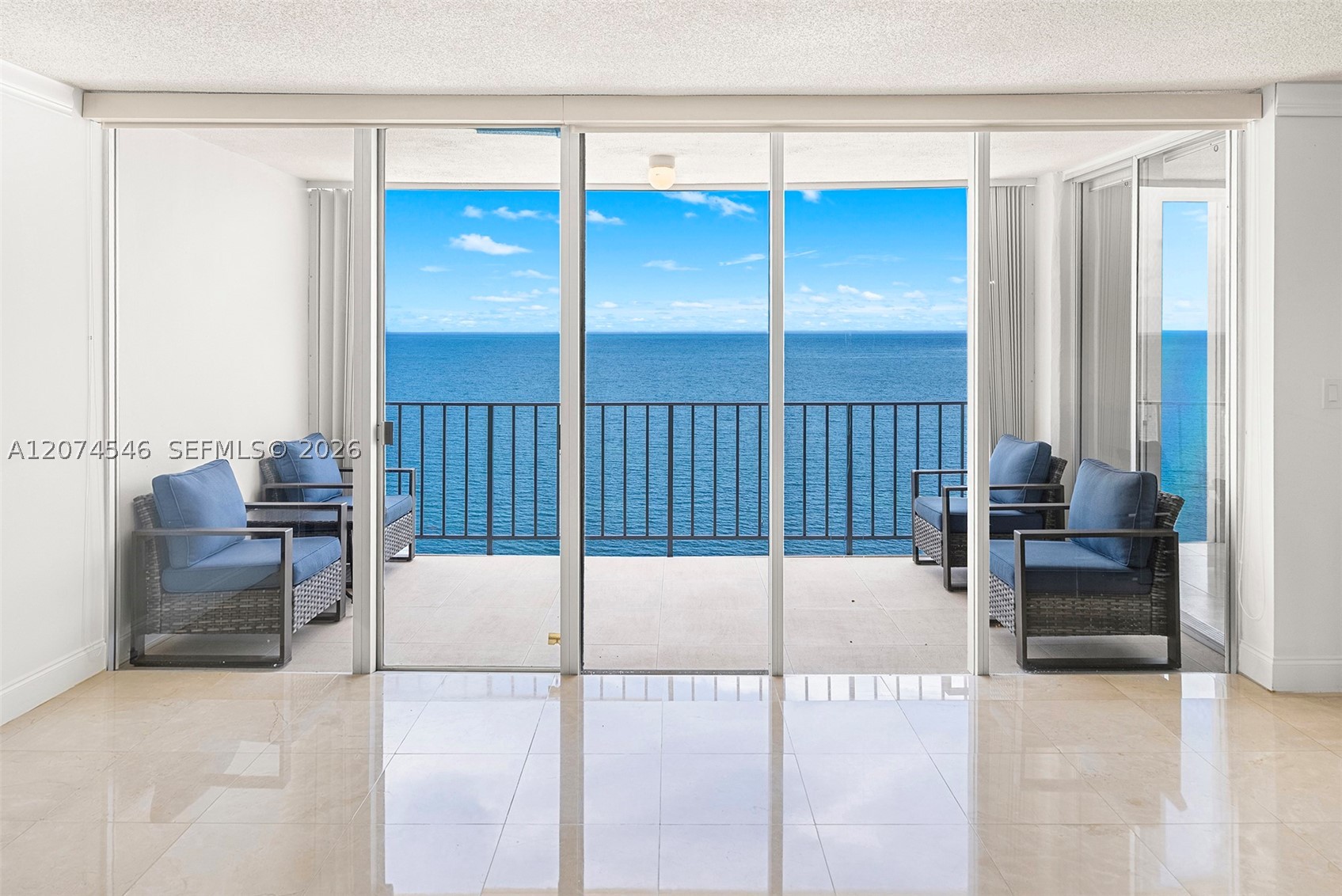881 Ocean Dr 16F — photo