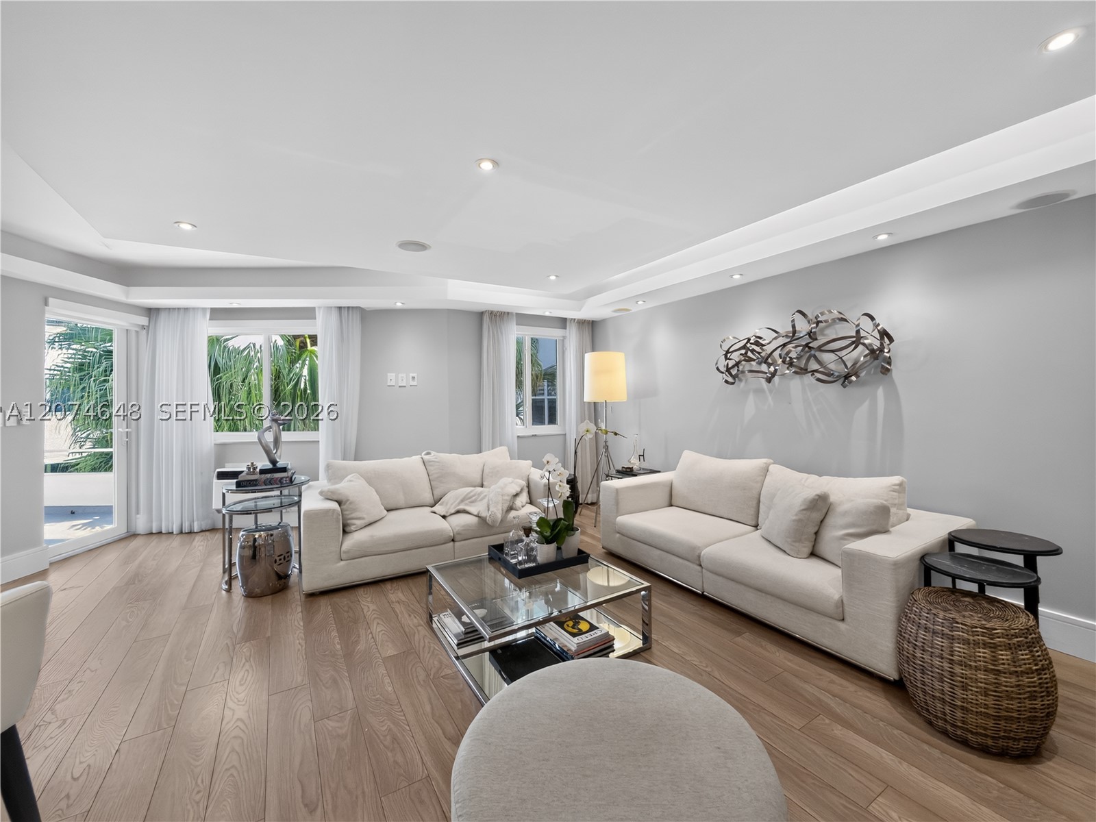 10190 Collins Ave 204 — photo