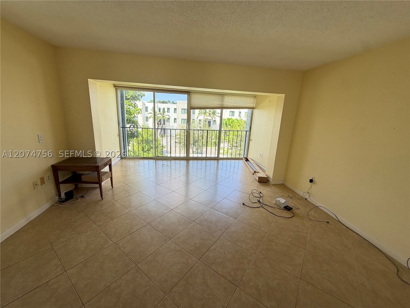 4242 Deste Ct 304 — photo