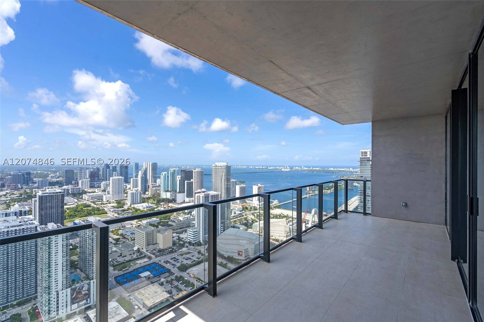 20 NE 11th Street 6101 — photo