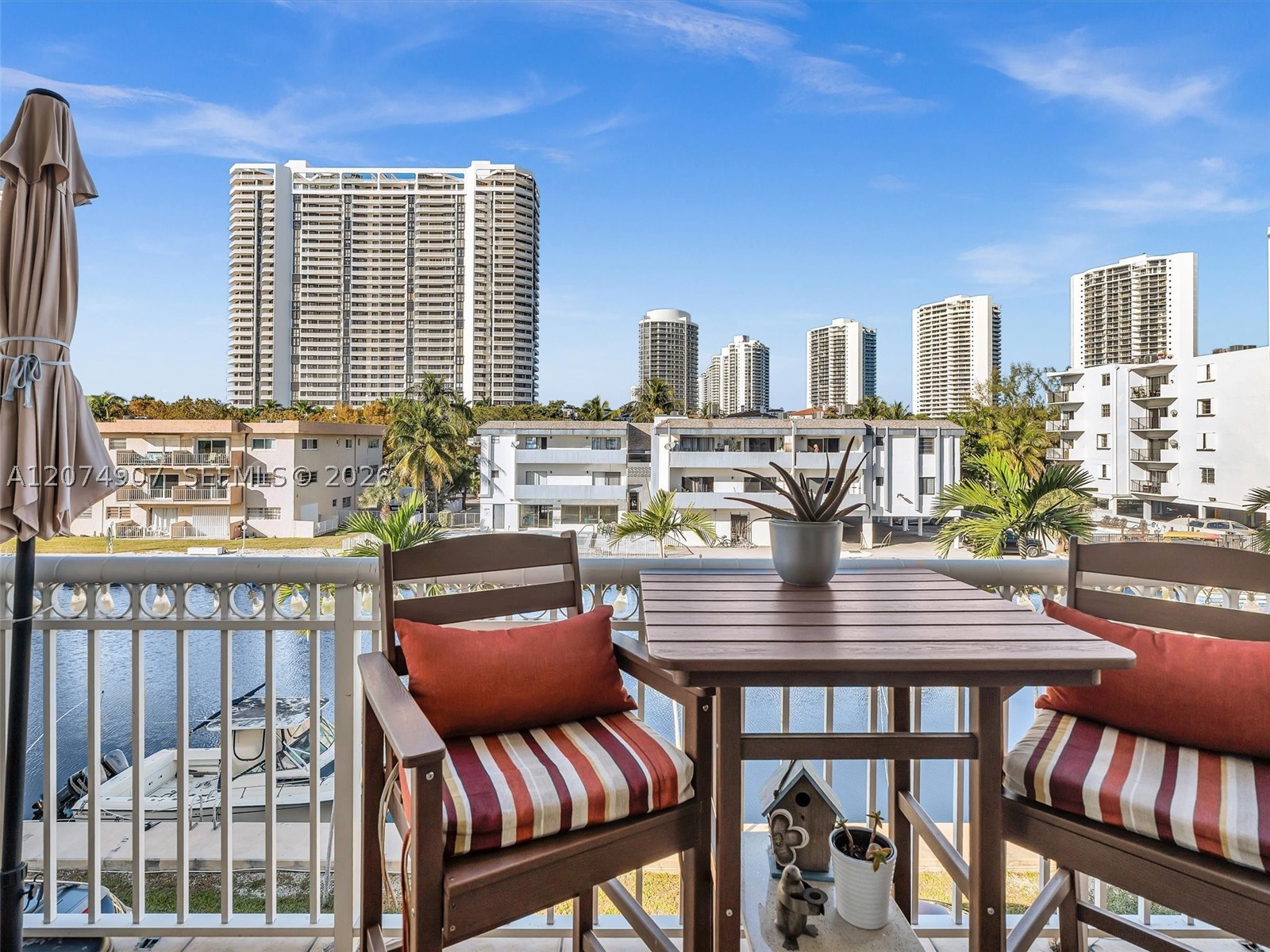 3601 NE 170th St 301 - Dock — photo