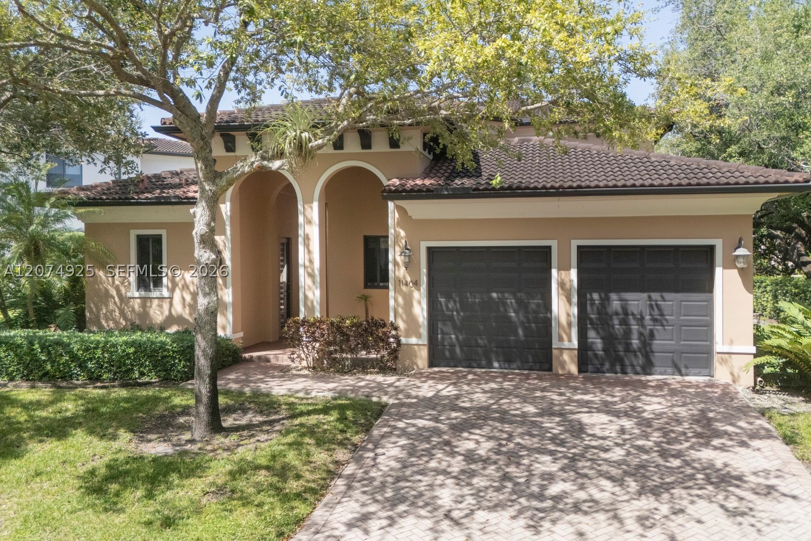 11404 Four Fillies Rd — photo
