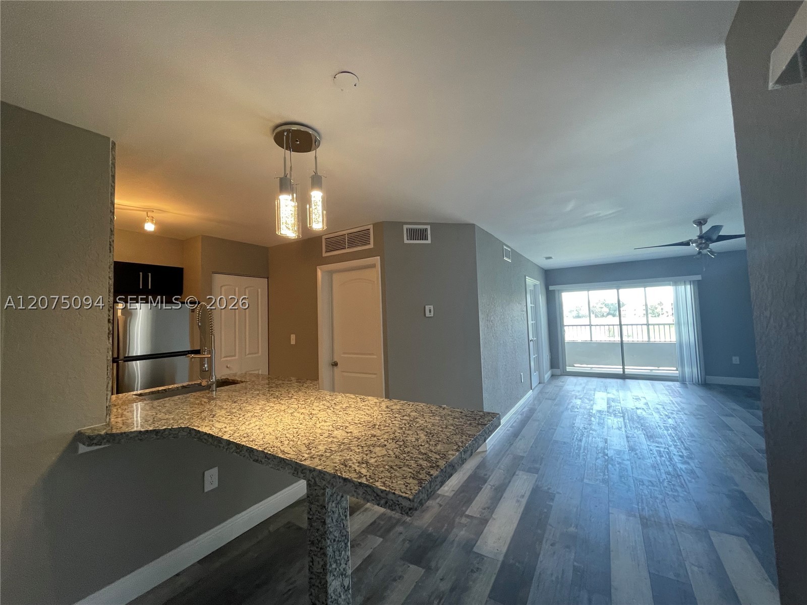 4158 Inverrary Dr 503 — photo