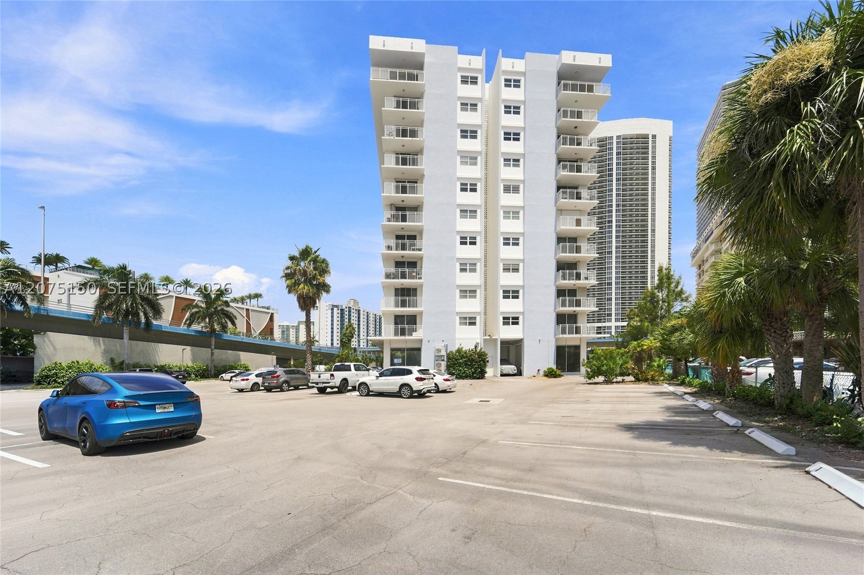 1801 S Ocean Dr 640 — photo