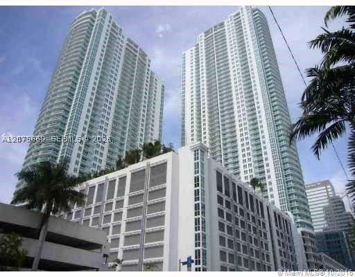 951 Brickell Ave 4105 — photo