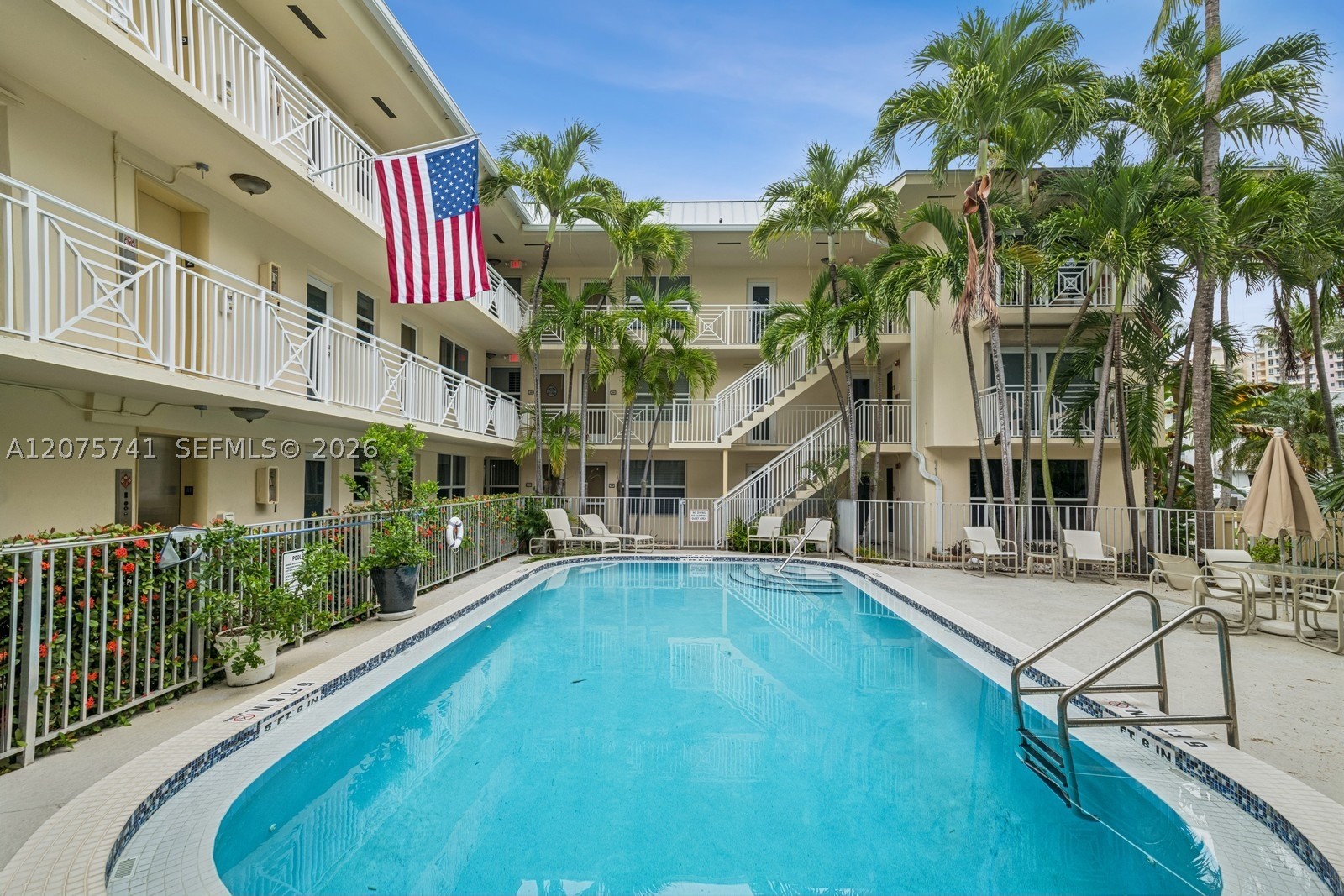 255 Sunrise Dr 107 — photo