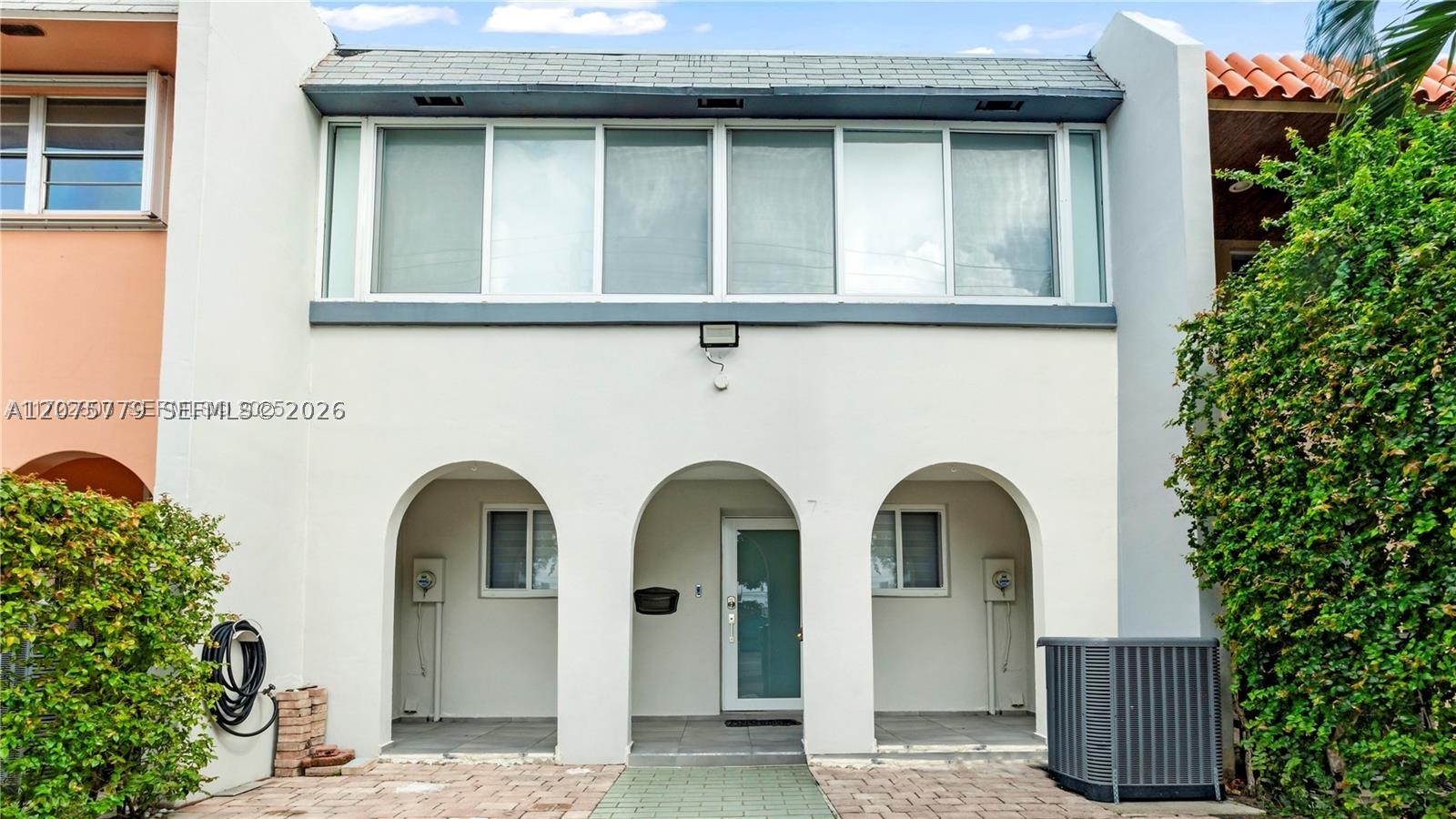 7025 W 3rd Ct — photo