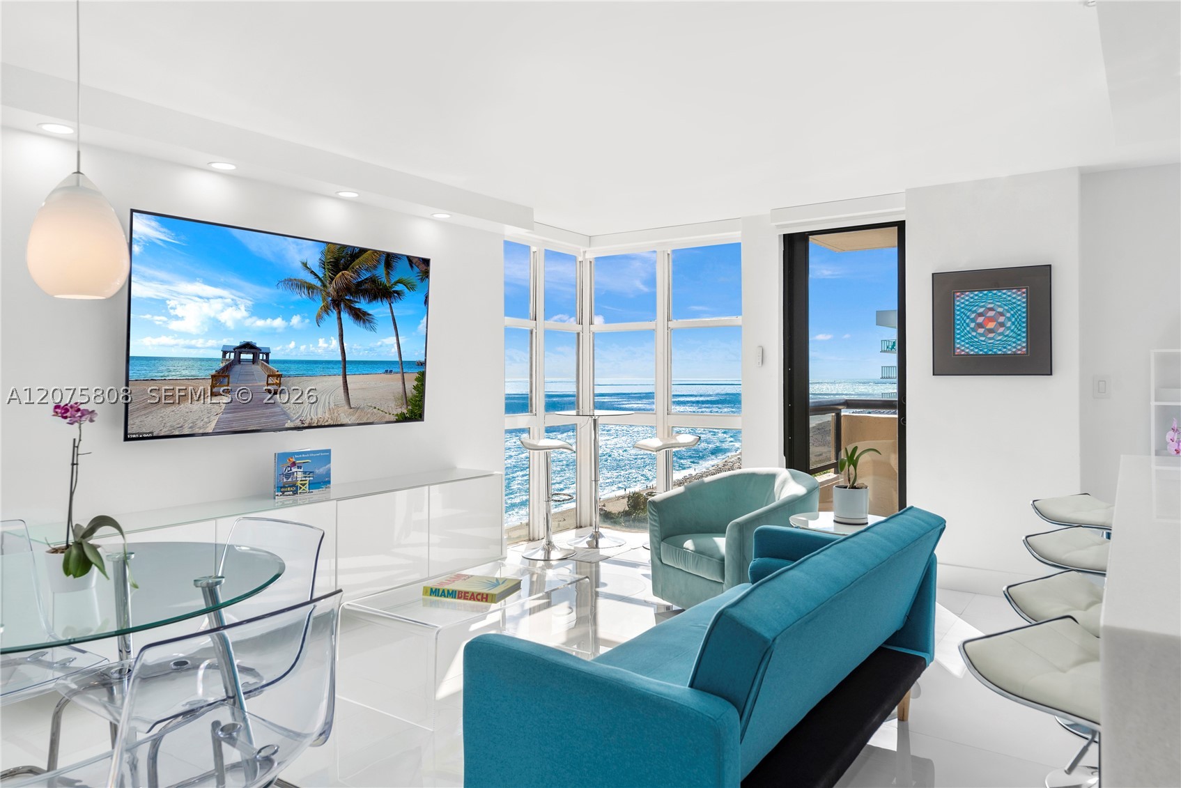 2555 Collins Ave 1714 — photo