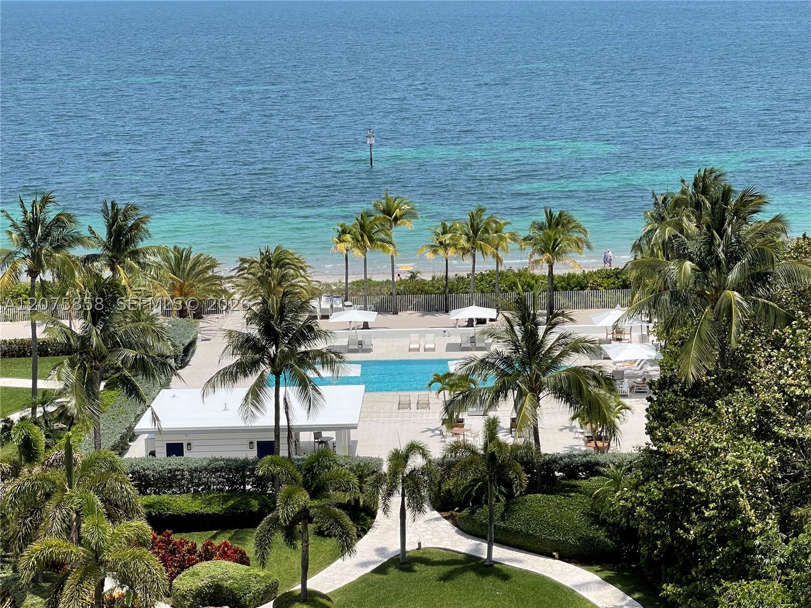 605 Ocean Dr 10L — photo