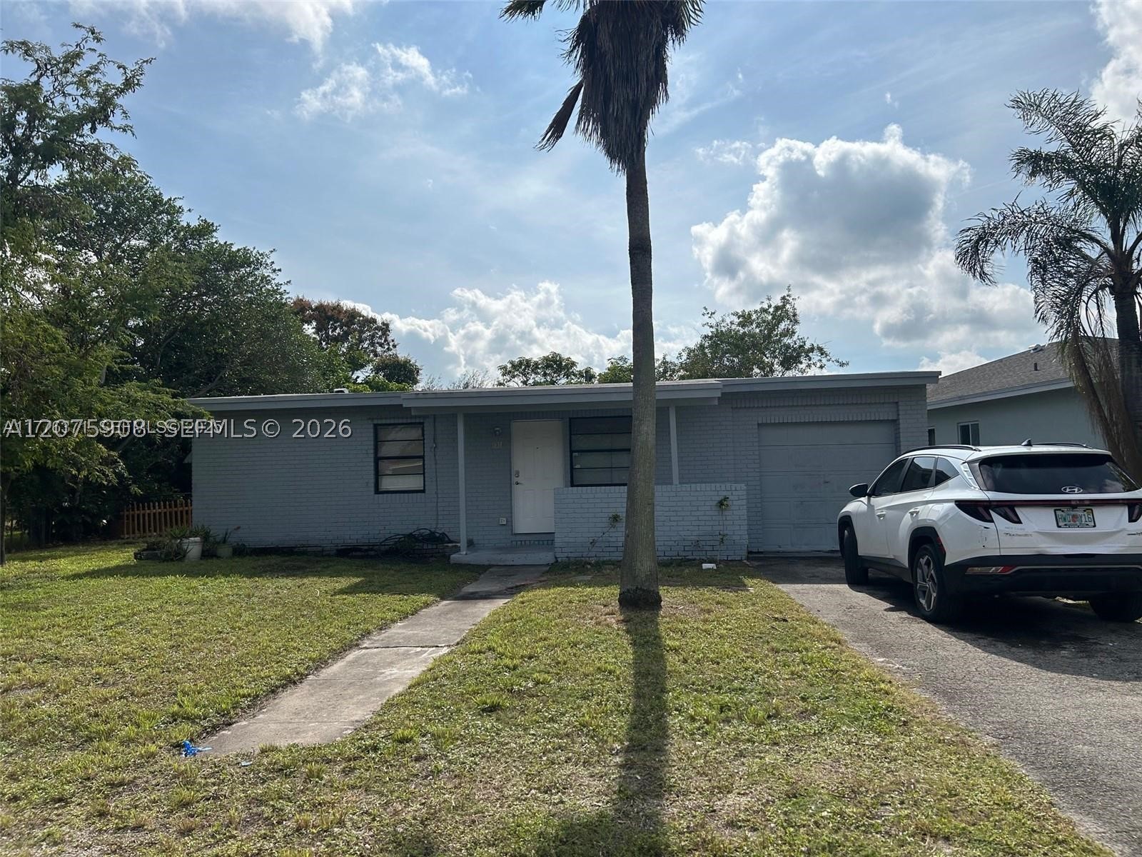 1318 NW 11th St — photo