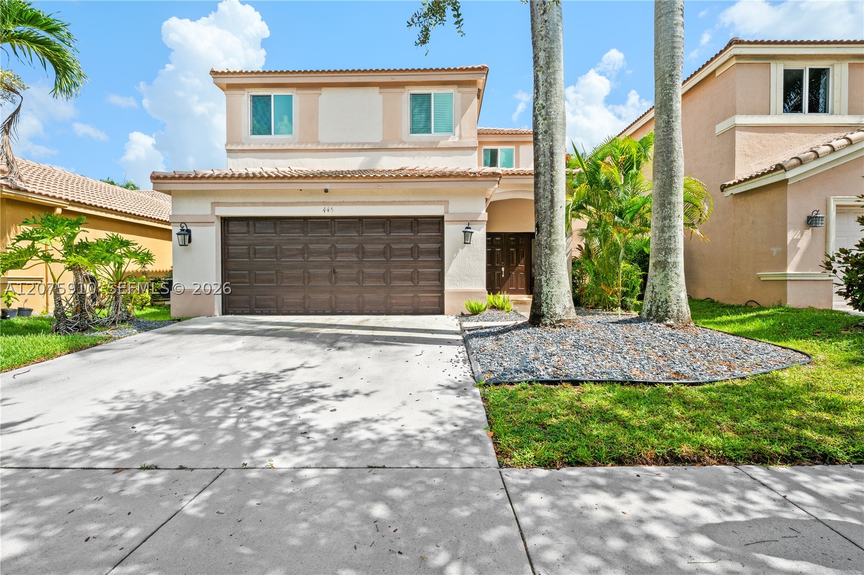 445 Conservation Dr — photo