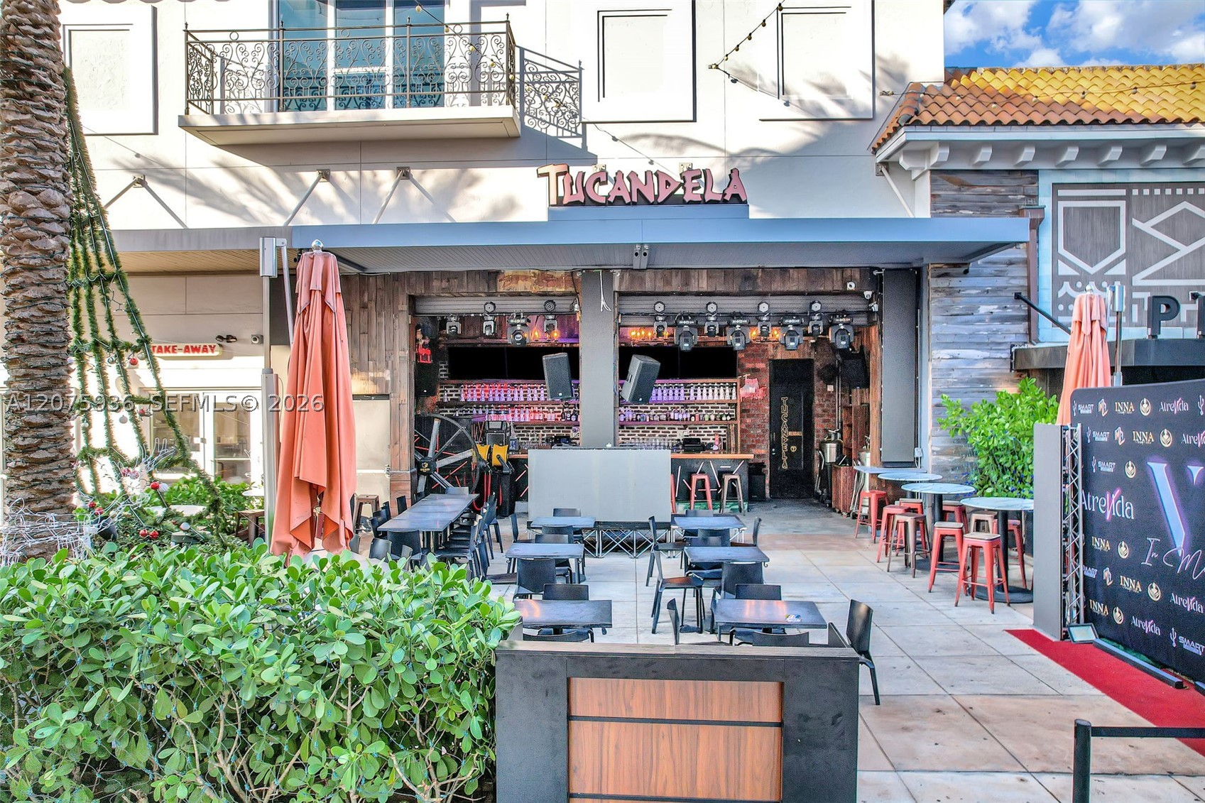 Kendall Dr — photo