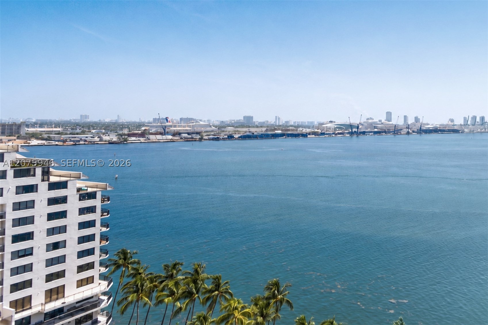 520 Brickell Key Dr a1902 — photo