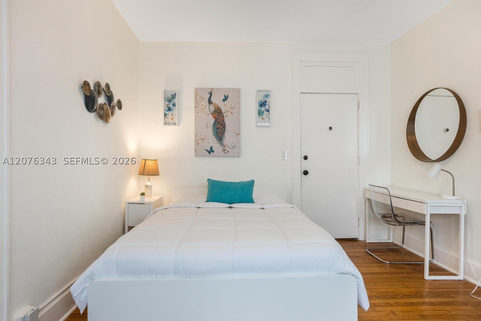 124 Mendoza Ave 4 — photo