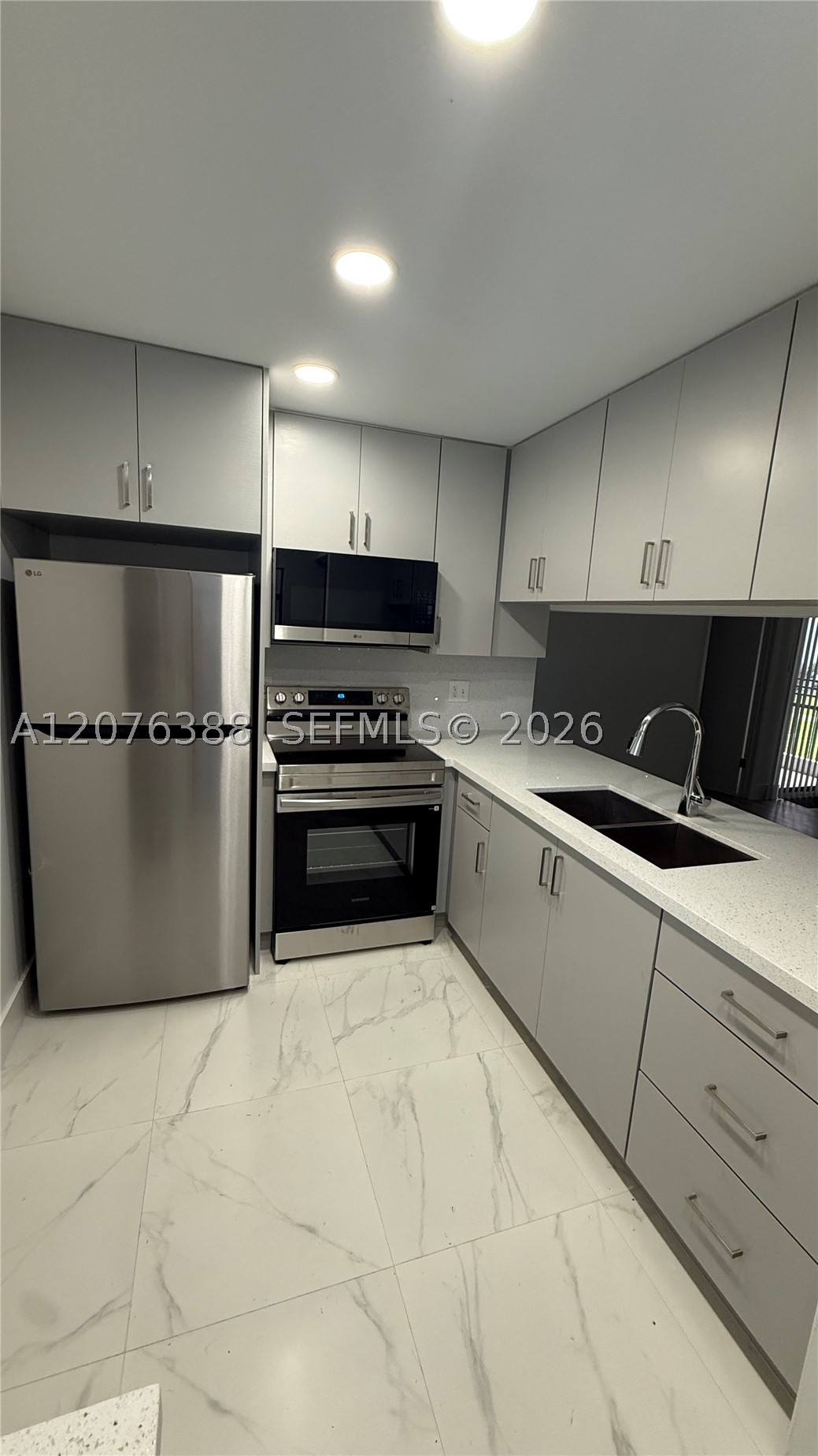 2750 W 63rd Pl 12-24 — photo