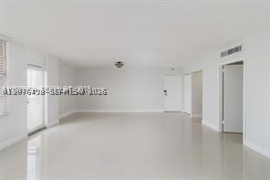 9511 Collins Ave 409 — photo