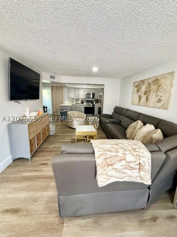 3316 Quail Close 21 — photo