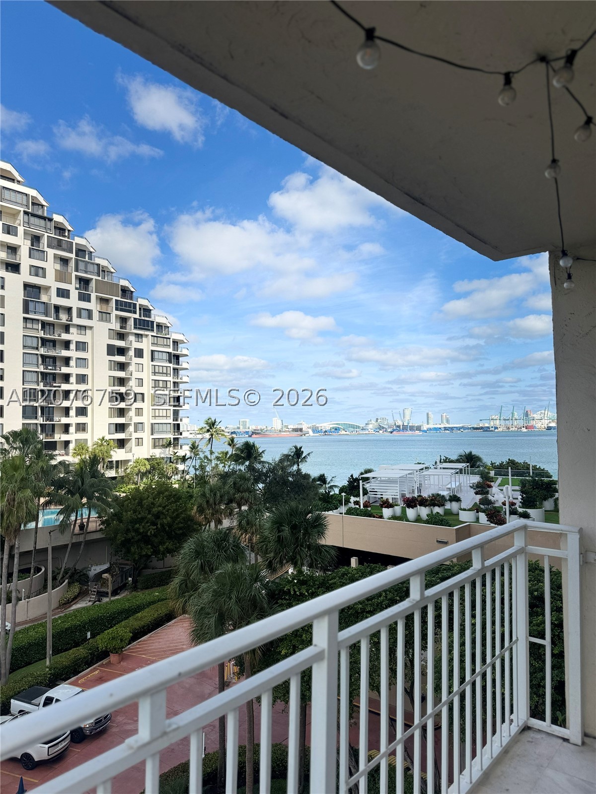 770 Claughton Island Dr 601 — photo