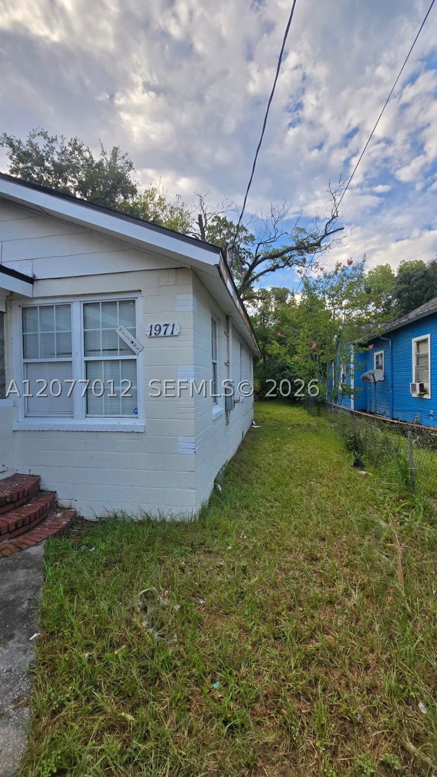 1971 Ella — photo