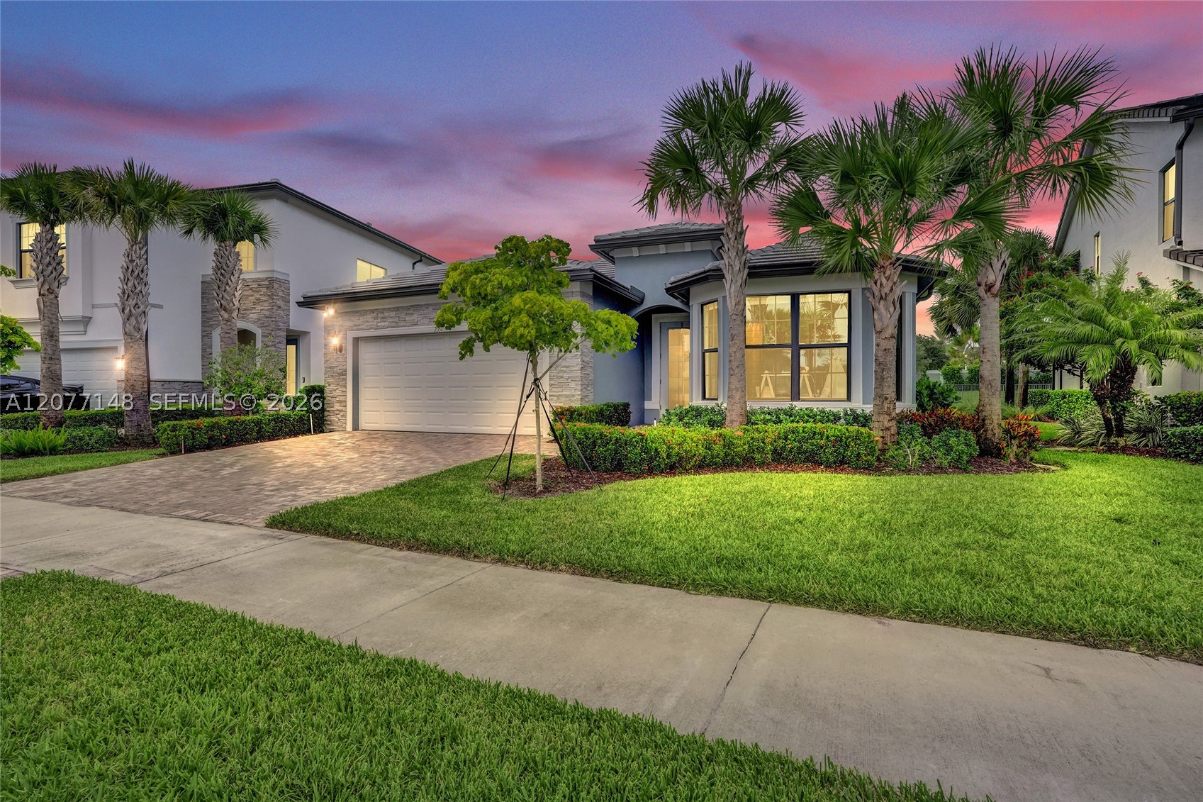2357 Rollingwood Ct — photo