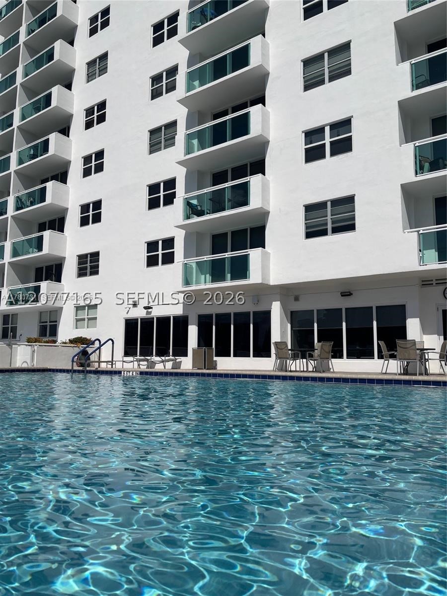 3000 S Ocean Dr 304 — photo