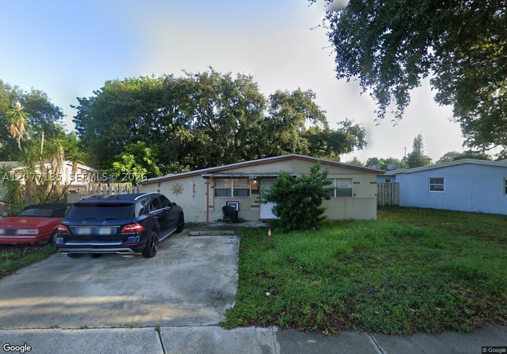 5807 Sheridan St — photo