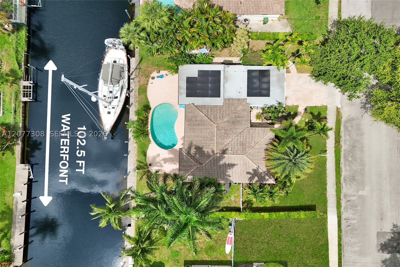 1312 Tangelo Isle — photo