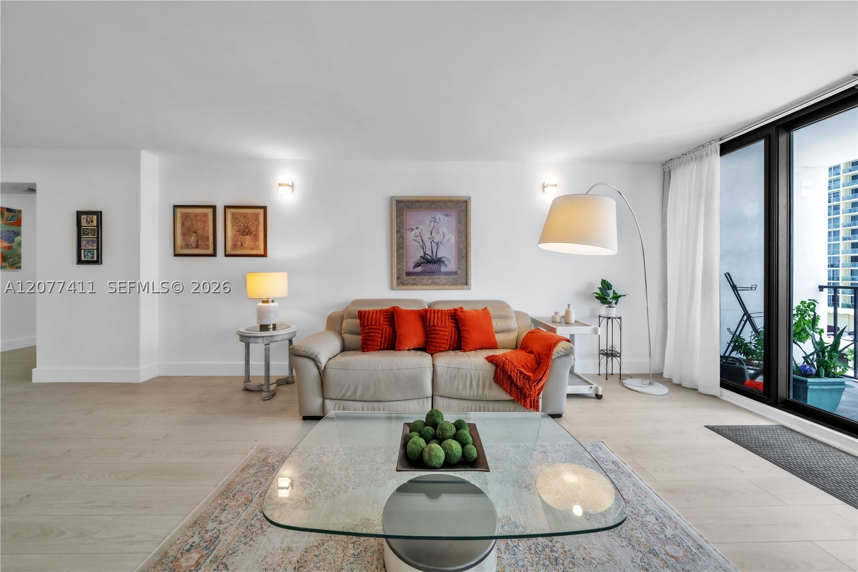 2401 S Ocean Dr 507 — photo