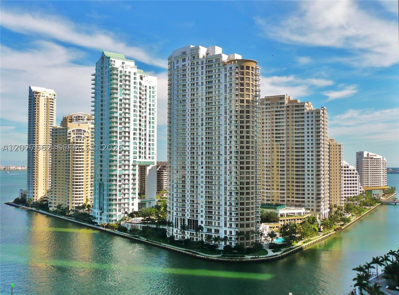 540 Brickell Key Dr 910 — photo