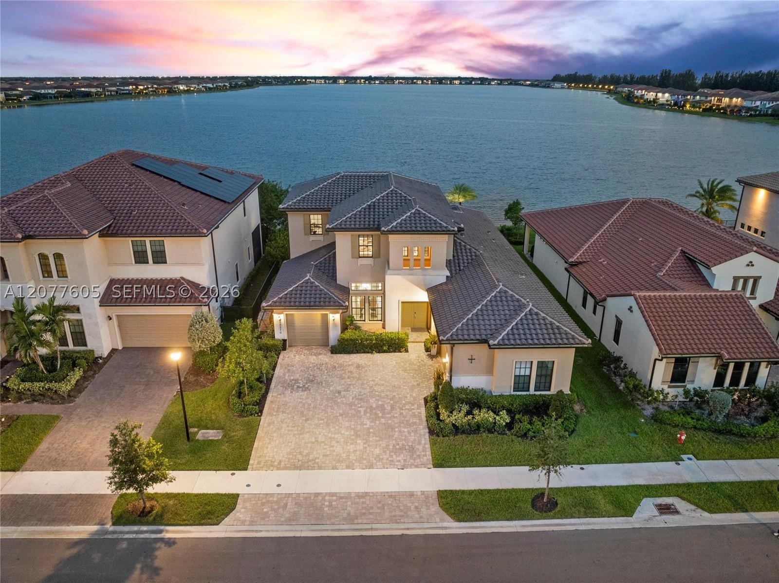 12570 N Parkland Bay Trl — photo