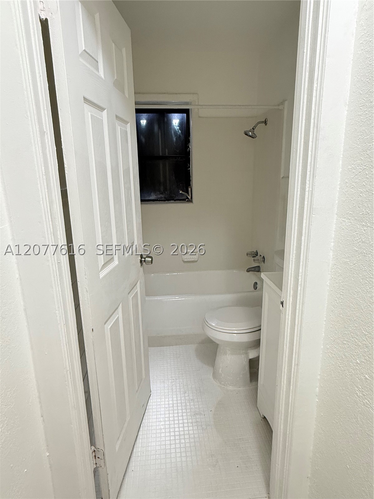 183 Silver Beach Road, Riviera Beach, FL 33403 — photo 3