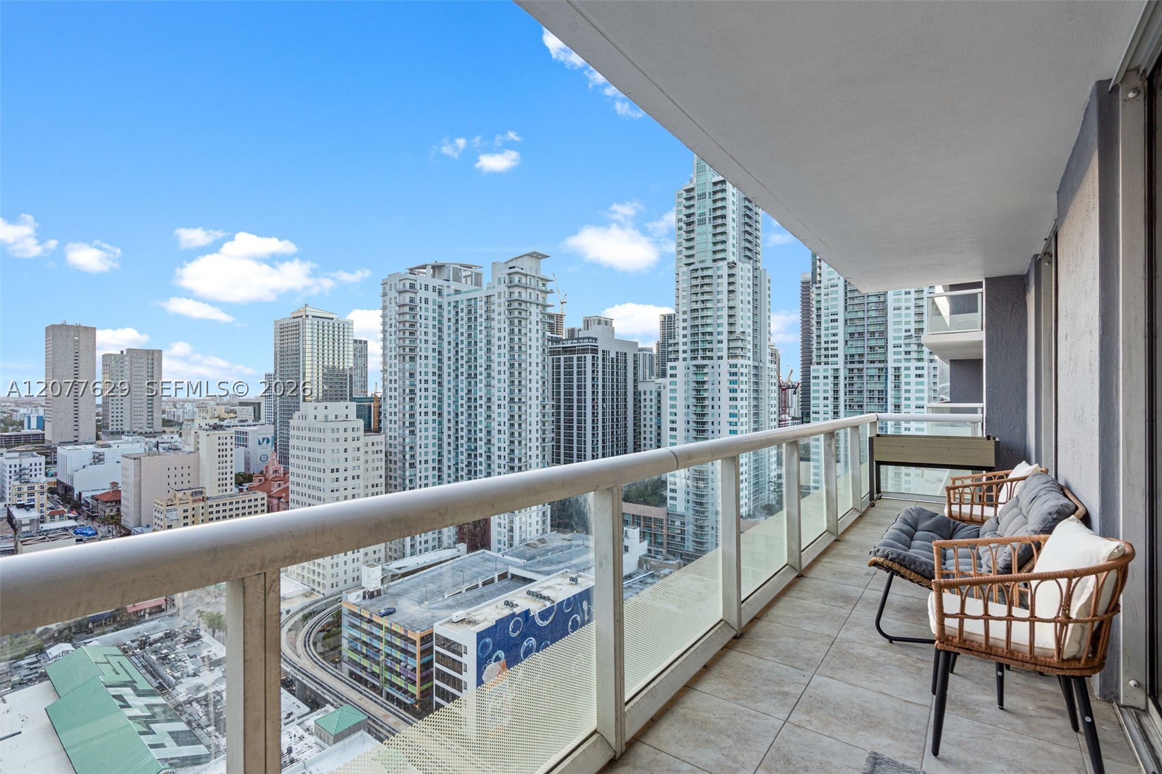 50 Biscayne Blvd 2507 — photo