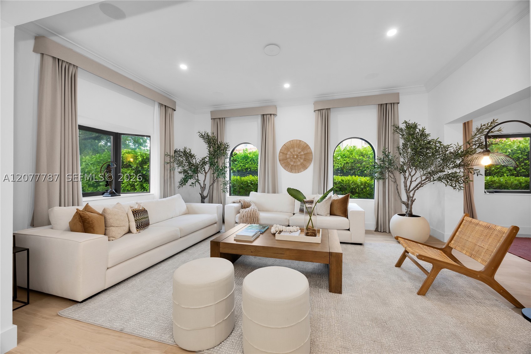 428 SW 19th Road, Miami, FL 33129 — photo 3