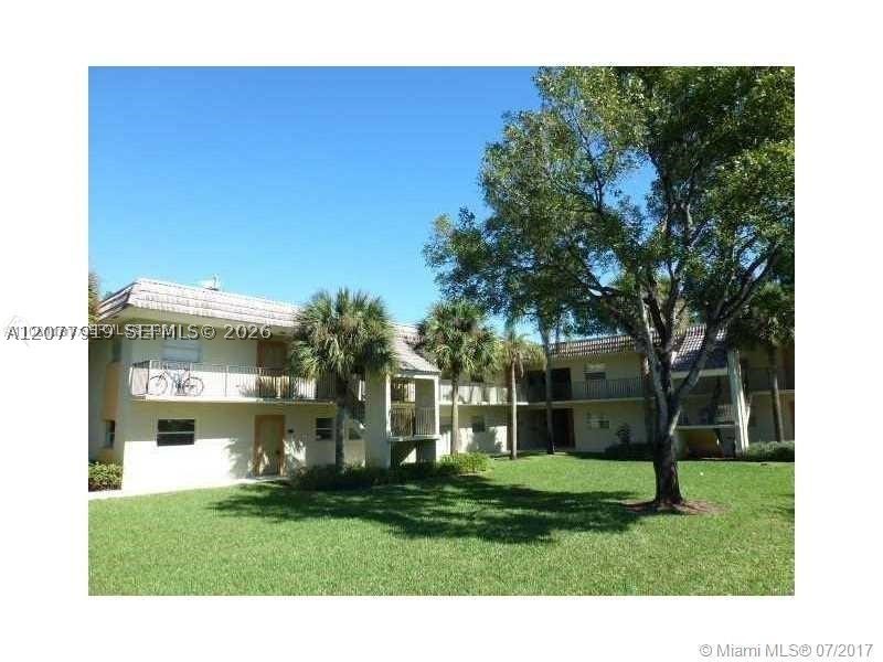 6720 Nova Dr 101-8 — photo