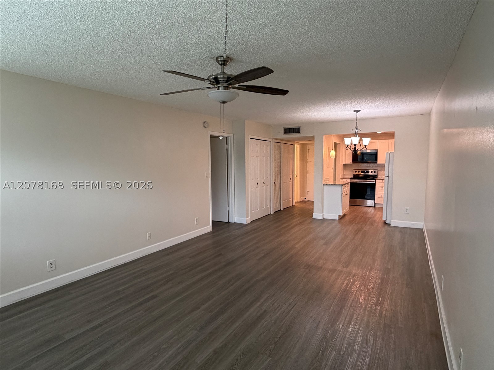 301 Racquet Club Rd 210 — photo