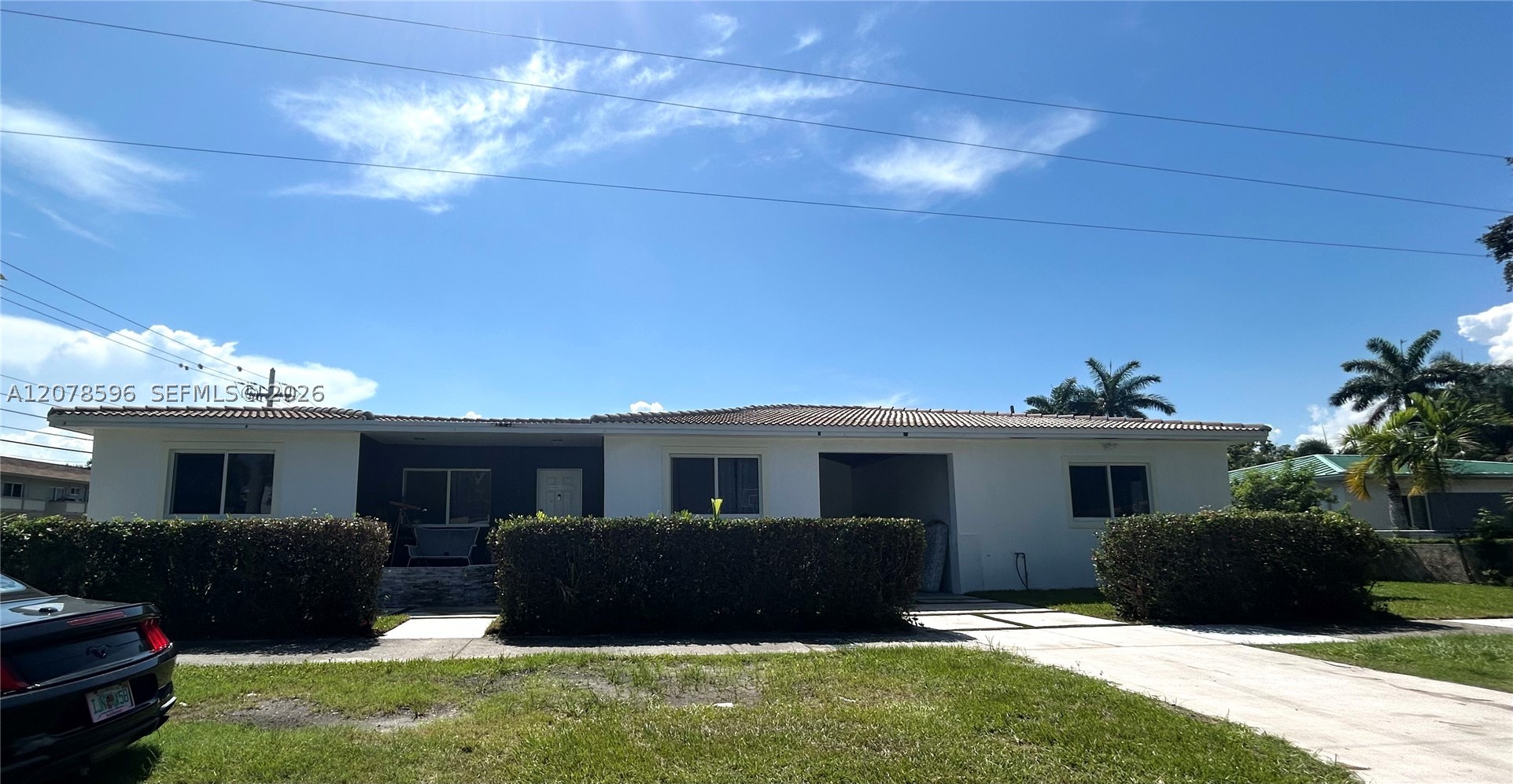 580 Lee Dr — photo