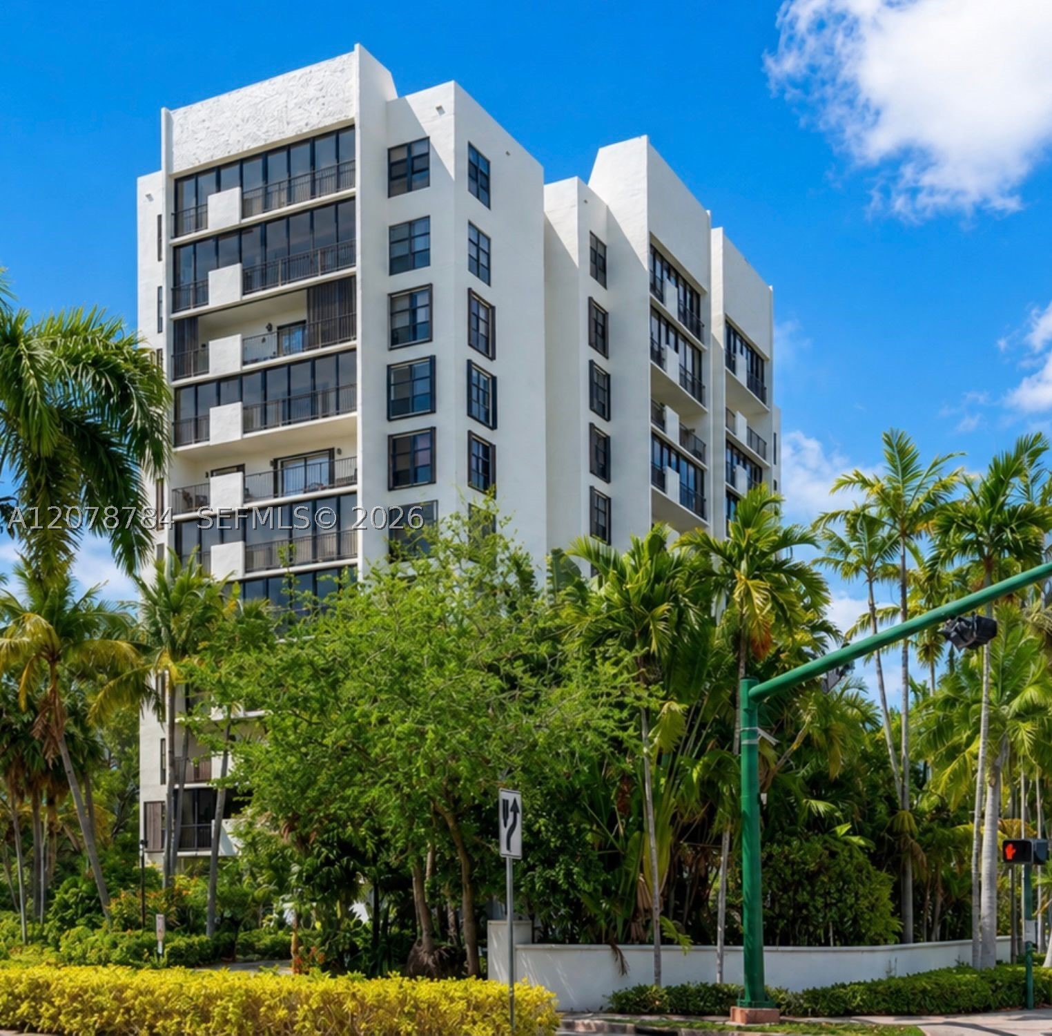77 Crandon Blvd 5C — photo