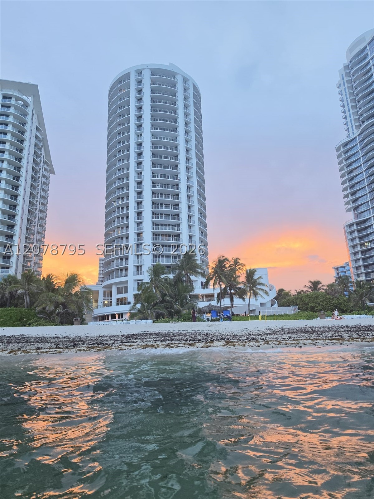 17375 Collins Ave 2706 — photo