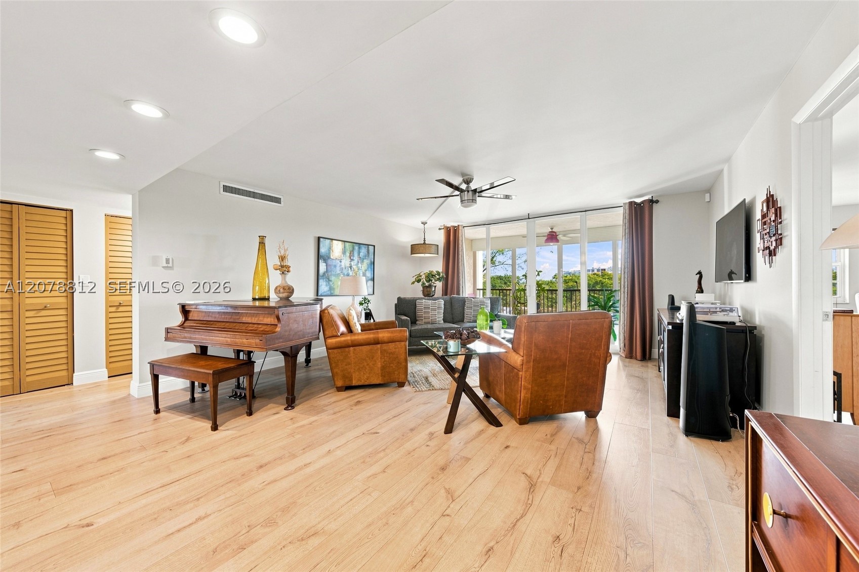 3940 Inverrary Blvd 601-a — photo