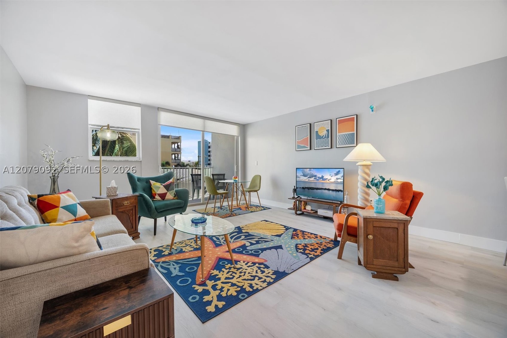 211 S Ocean Dr 302 — photo